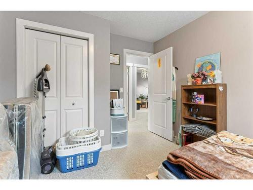 159 Panamount Circle Nw, Calgary, AB - Indoor Photo Showing Bedroom