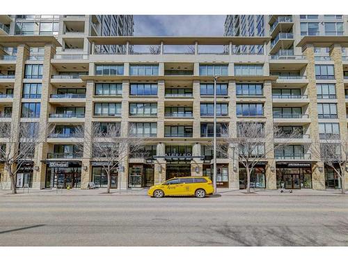 1626-222 Riverfront Avenue Sw, Calgary, AB - Outdoor With Balcony With Facade