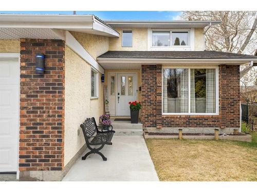 208 Templevale Place Ne, Calgary, AB - Outdoor