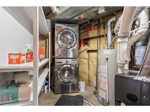 4521 Bowness Road Nw, Calgary, AB - Indoor Photo Showing Laundry Room
