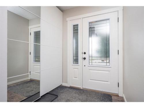 77 Edgeford Way Nw, Calgary, AB - Indoor Photo Showing Other Room