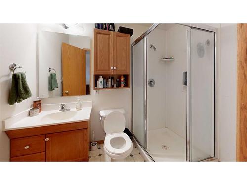 1502 26 Avenue, Nanton, AB - Indoor Photo Showing Bathroom