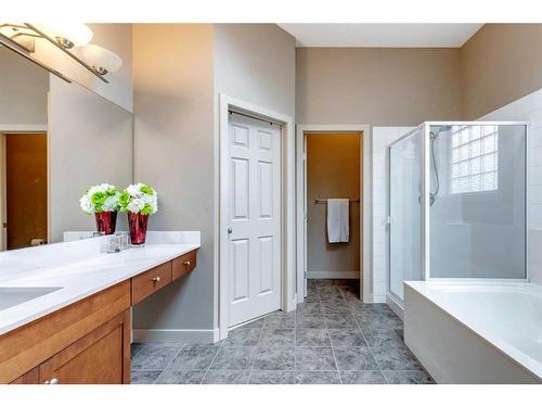 129 Royal Oak Heath Nw, Calgary, AB - Indoor Photo Showing Bathroom