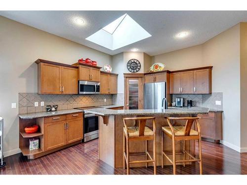 129 Royal Oak Heath Nw, Calgary, AB - Indoor Photo Showing Kitchen With Upgraded Kitchen