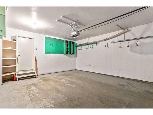 2 Rivercrest Villas Se, Calgary, AB - Indoor Photo Showing Garage