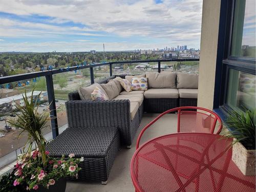 1519-8710 Horton Road Sw, Calgary, AB - Outdoor With View With Exterior