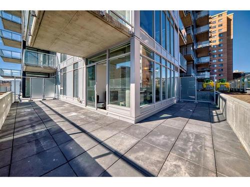 202-1319 14 Avenue Sw, Calgary, AB - Outdoor With Balcony With Exterior