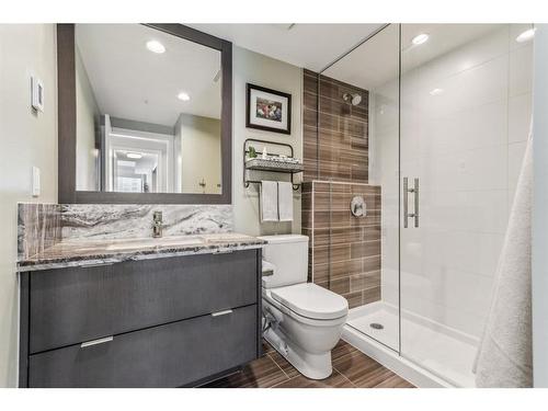 1502-510 6 Avenue Se, Calgary, AB - Indoor Photo Showing Bathroom