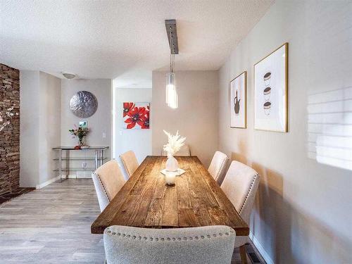 139 Manora Crescent Ne, Calgary, AB - Indoor Photo Showing Dining Room