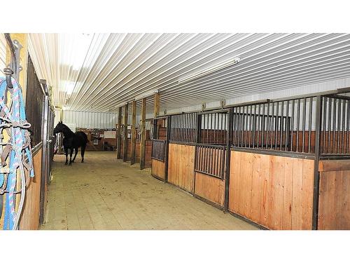 10-290254 96 Street West, Rural Foothills County, AB - Indoor Photo Showing Other Room