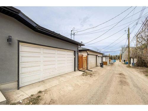 1428 27 Street Sw, Calgary, AB - Outdoor With Exterior