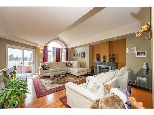 2016 8Th Avenue Nw, Calgary, AB - Indoor Photo Showing Living Room With Fireplace