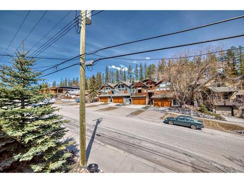 261 Three Sisters Drive, Canmore, AB - Outdoor