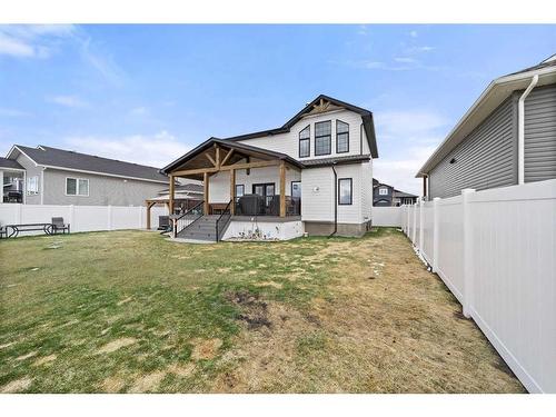 12 Coutts Close, Olds, AB - Outdoor