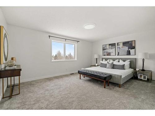 51 Auburn Bay Place Se, Calgary, AB - Indoor Photo Showing Bedroom