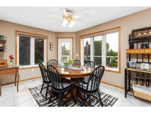 15-33106 Range Road 12, Rural Mountain View County, AB - Indoor Photo Showing Dining Room