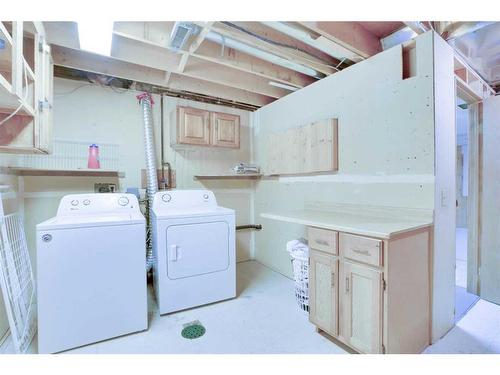 52 Falbury Bay Ne, Calgary, AB - Indoor Photo Showing Laundry Room