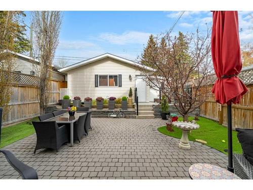 1425 26 Street Sw, Calgary, AB - Outdoor With Deck Patio Veranda