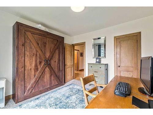 64144 434 Avenue West, Rural Foothills County, AB - Indoor Photo Showing Bedroom