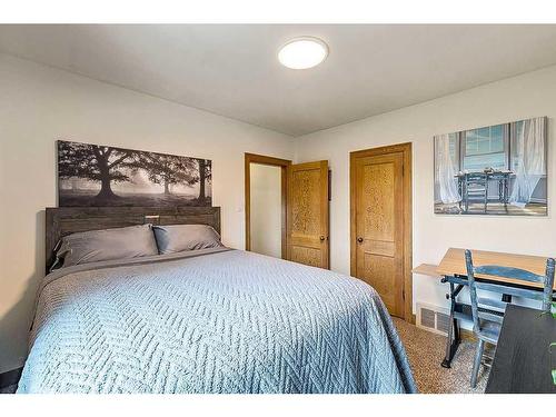 64144 434 Avenue West, Rural Foothills County, AB - Indoor Photo Showing Bedroom