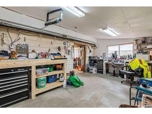 64144 434 Avenue West, Rural Foothills County, AB - Indoor Photo Showing Garage