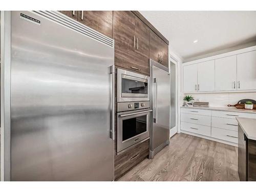103 Walden Landing Se, Calgary, AB - Indoor Photo Showing Kitchen With Stainless Steel Kitchen