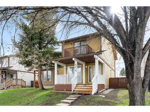 4419 58 Street Ne, Calgary, AB - Outdoor With Balcony With Facade