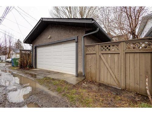 1427 2A Street Nw, Calgary, AB - Outdoor With Exterior