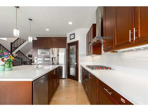 9 Cougar Ridge Cove Sw, Calgary, AB - Indoor Photo Showing Kitchen With Upgraded Kitchen