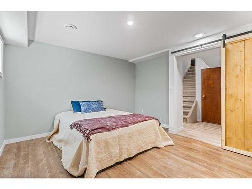 1432 Mcalpine Street, Carstairs, AB - Indoor Photo Showing Bedroom