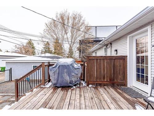 2611 17A Street Sw, Calgary, AB - Outdoor With Deck Patio Veranda With Exterior