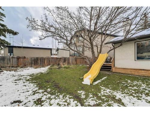 3603 Kildare Crescent Sw, Calgary, AB - Outdoor