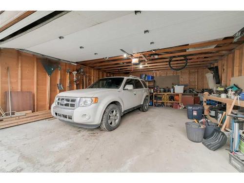 3603 Kildare Crescent Sw, Calgary, AB - Indoor Photo Showing Garage