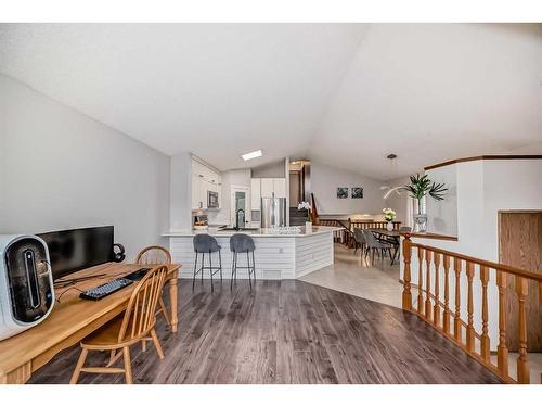 23 Country Hills Link Nw, Calgary, AB - Indoor