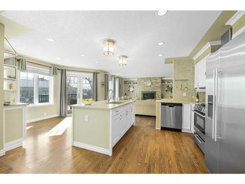110 Mt Robson Close Se, Calgary, AB - Indoor Photo Showing Kitchen With Stainless Steel Kitchen