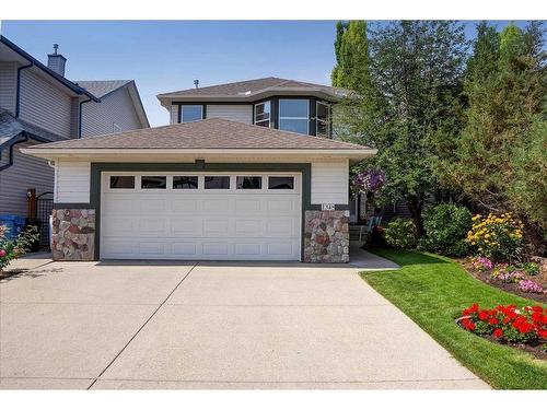 1348 Shannon Common Sw, Calgary, AB - Outdoor