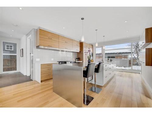2820 12 Avenue Nw, Calgary, AB - Indoor Photo Showing Kitchen With Stainless Steel Kitchen With Upgraded Kitchen