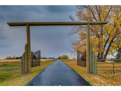 3001 10 Street, Didsbury, AB - Outdoor With View