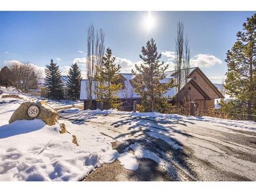 39 Slopes Grove Sw, Calgary, AB - Outdoor With View