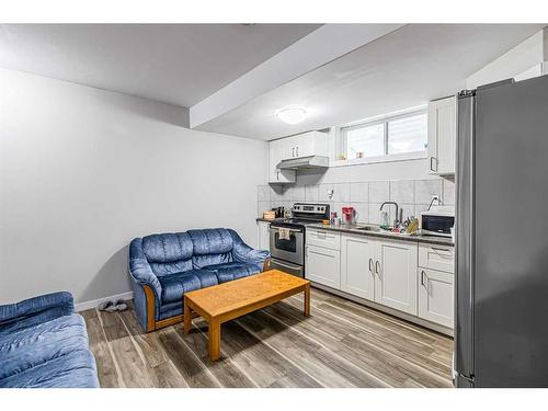 536 Redstone Drive Ne, Calgary, AB - Indoor Photo Showing Kitchen With Upgraded Kitchen