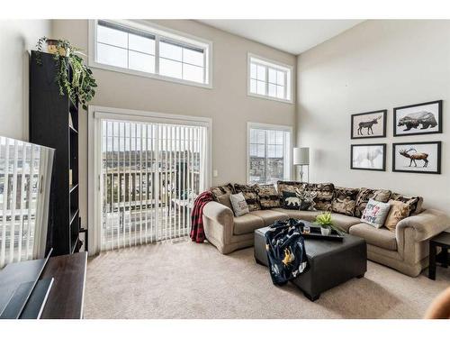 514 Sage Hill Grove Nw, Calgary, AB - Indoor Photo Showing Living Room