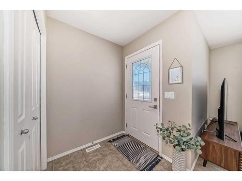75 Bridlecrest Road Sw, Calgary, AB - Indoor Photo Showing Other Room