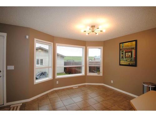 127 Cranberry Way Se, Calgary, AB - Indoor Photo Showing Other Room
