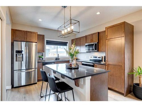 137 Creekside Boulevard Sw, Calgary, AB - Indoor Photo Showing Kitchen With Stainless Steel Kitchen