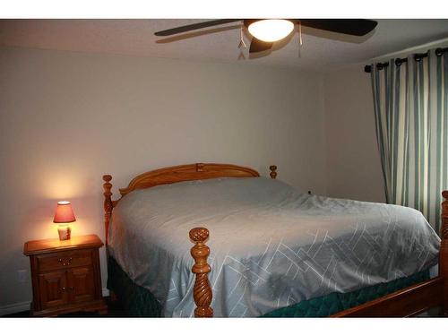 55 Ranchers Crescent, Okotoks, AB - Indoor Photo Showing Bedroom