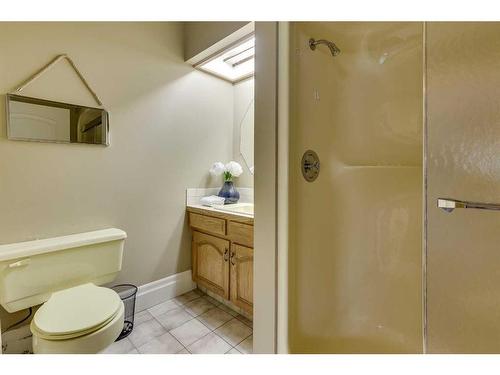 285223 Rr11, Crossfield, AB - Indoor Photo Showing Bathroom