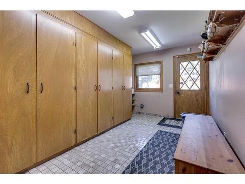 285223 Rr11, Crossfield, AB - Indoor Photo Showing Other Room