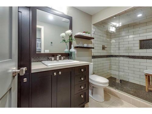 285223 Rr11, Crossfield, AB - Indoor Photo Showing Bathroom