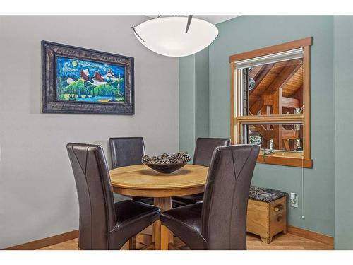 622-107 Armstrong Place, Canmore, AB - Indoor Photo Showing Dining Room