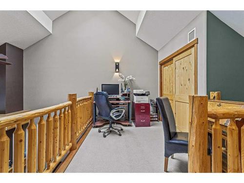 622-107 Armstrong Place, Canmore, AB - Indoor Photo Showing Office
